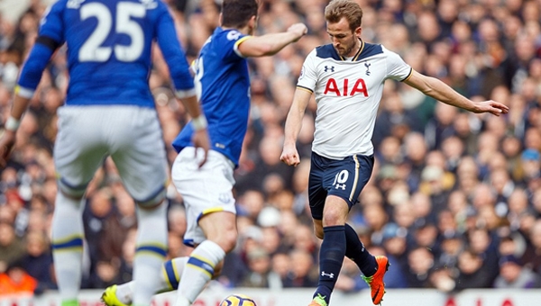 Kane lập cú đúp, Tottenham thắng kịch tính Everton