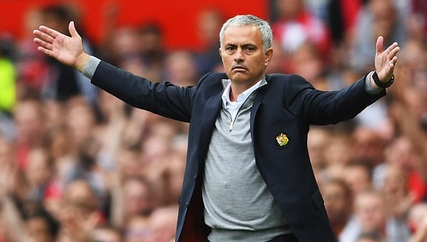 Điểm tin sáng 13/3: M.U mất 4 trụ cột, Barca thua sốc