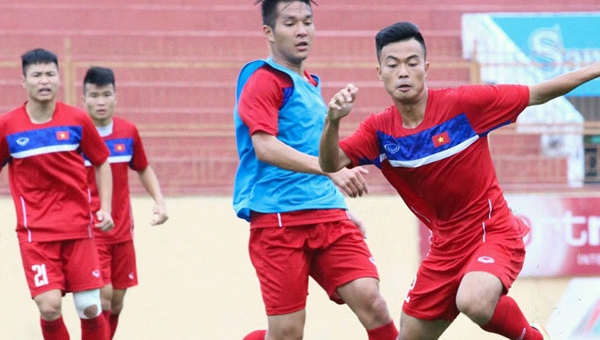 Thi đấu nổi bật, U20 Việt Nam thắng cách biệt U19 Việt Nam