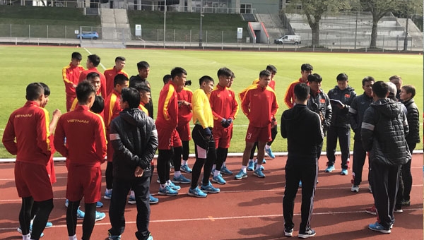 Link xem trực tiếp U20 Việt Nam vs U21 Roda, 20h30 ngày 23/4
