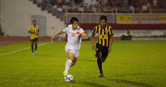 Sao U22 Việt Nam bất bình với điều lệ siêu ‘dị’ của Malaysia