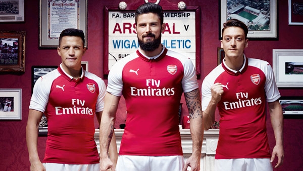 Lịch thi đấu Ngoại hạng Anh của Arsenal mùa giải 2017/18