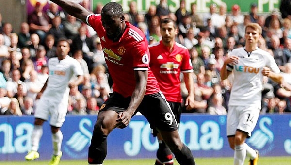 Chấm điểm Swansea 0-4 MU:Ấn tượng người khởi nguồn ‘cơn lốc'