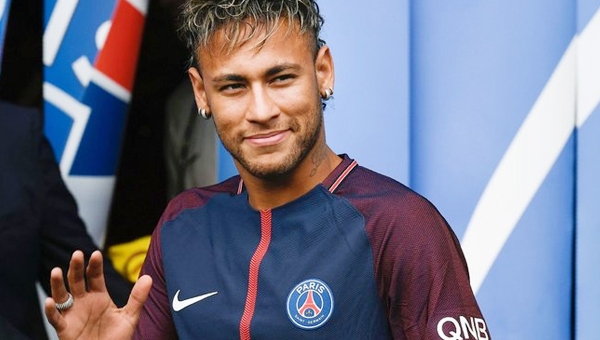 Hé lộ mức lương khủng của Neymar tại PSG