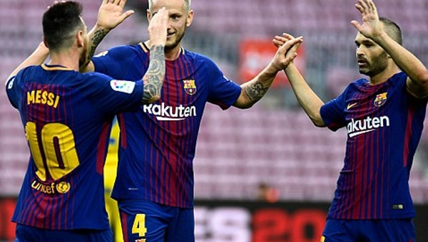 Messi lập cú đúp, Barca dễ dàng hạ Las Palmas