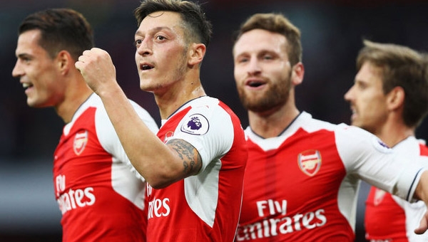 Lịch thi đấu bóng đá hôm nay 23/11: Arsenal đá thủ tục tại Europa