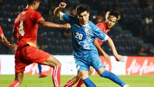 Myanmar bị U23 Uzbekistan cầm hòa ở những giây cuối cùng