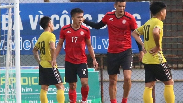 Tin HOT trưa 3/4: Công Vinh muốn tạo bất ngờ trước SLNA