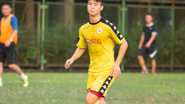 Duy Mạnh không chắc chắn được dự AFF Cup