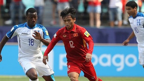 HAGL triệu hồi nhạc trưởng U20 Việt Nam, nhỏ người nhưng tinh quái