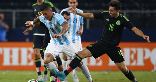 Không Messi, Argentina vẫn xuất sắc hạ Mexico