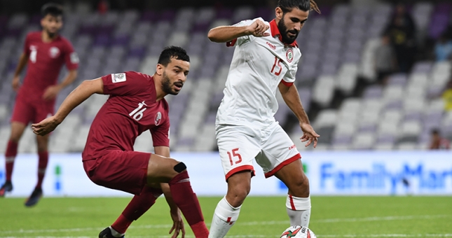 Qatar nhọc nhằn đánh bại Lebanon ngày ra quân