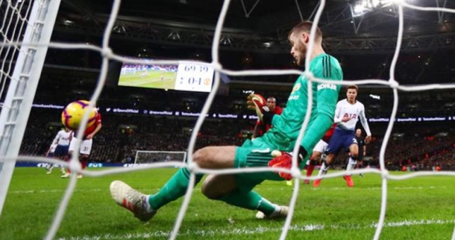 HLV Solskjaer: “De Gea có thể vượt Schmeichel và Van der Sar