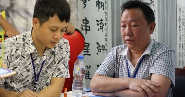 Đại chiến cờ tướng Việt-Trung: Nhà cựu vô địch Việt Nam đấu Phong vũ giang hồ lộ