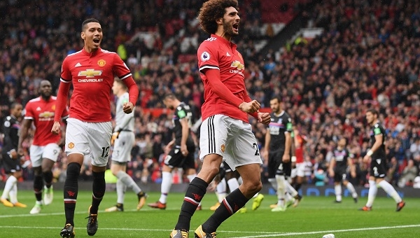 Hủy diệt Crystal Palace, Mourinho tiết lộ 'sốc' về Fellaini