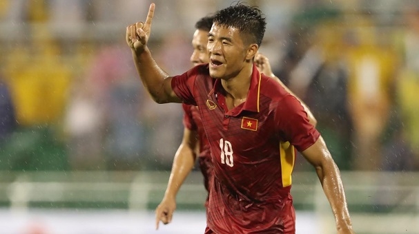 Sao U22 giả chấn thương để khỏi lên tuyển Việt Nam?