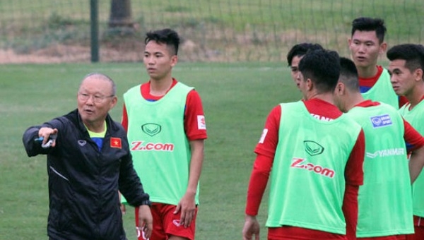 HLV Park Hang Seo ra chiêu với 'cơn bão' chấn thương tại U23 VN