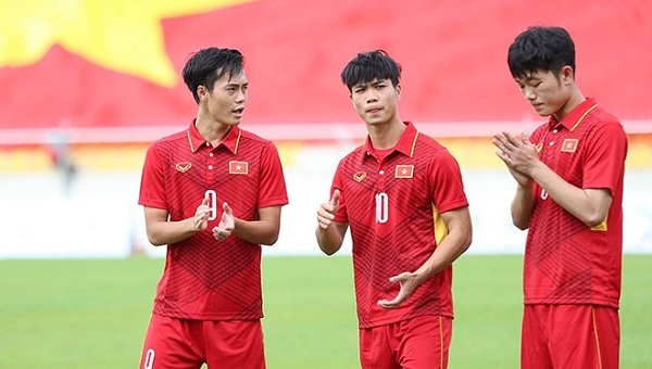 Lộ diện áo đấu mới 'cực chất' của ĐT Việt Nam