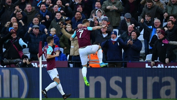 Đả bại Chelsea, David Moyes mở hàng chiến thắng tại West Ham