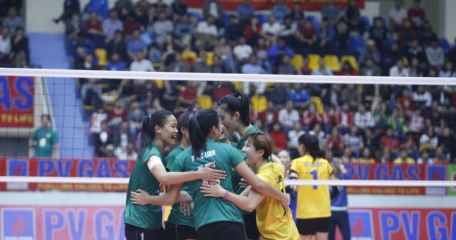 Trực tiếp bóng chuyền VĐQG 2018: Ngày thi đấu thứ tư (17/4)