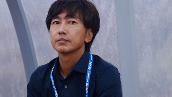 HLV Miura nói gì khi thua đau Hà Nội FC trên sân nhà?