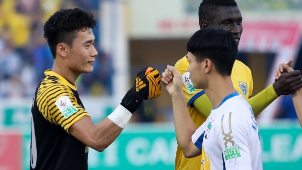 Công Phượng được vinh danh với siêu phẩm vào lưới Bùi Tiến Dũng