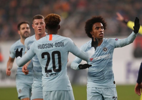 Giroud nổ súng, Chelsea bị Vidi cầm hòa trên sân nhà