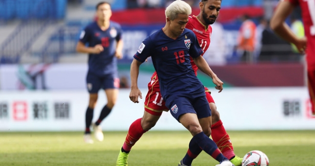 Đánh bại Bahrain, ĐT Thái Lan mở ra cơ hội vào vòng 1/8