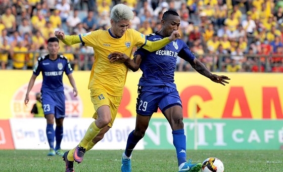 Thanh Hóa chia điểm với Bình Dương ở trận khai màn V.League 2019