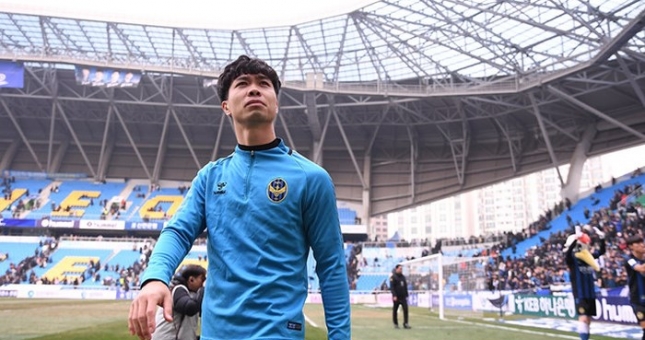 Trang chủ K.League 'sập' trong ngày Công Phượng ra mắt Incheon Utd