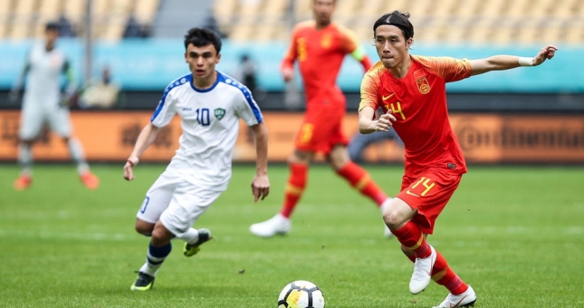 Thua Uzbekistan, Trung Quốc 'bẽ mặt' ở giải đấu tự tổ chức