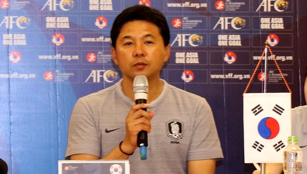 HLV Hàn Quốc và Li Băng tự tin trước VL Châu Á tại Việt Nam