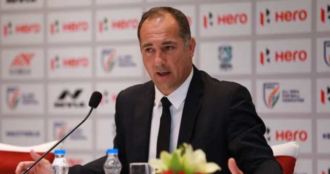 HLV Ấn Độ: 'Chúng tôi sẽ toàn thắng và vô địch King's Cup 2019'