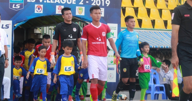 Vòng 13 Hạng Nhất 2019: Phố Hiến FC bước hụt chân