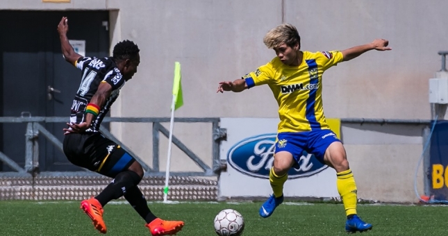 Sint Truiden vs Waregem: Đội bóng Bỉ kỳ vọng Công Phượng