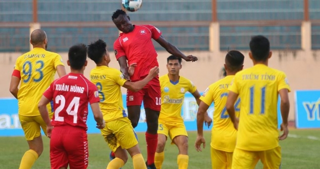 Khánh Hòa cầm hòa Hải Phòng tại Lạch Tray