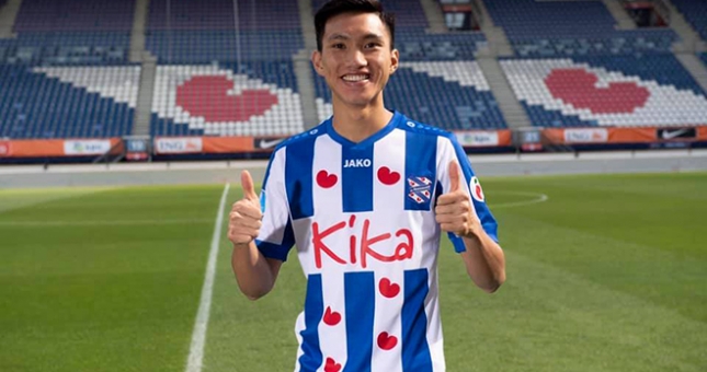 Vì sao Văn Hậu ngồi dự bị ở trận Heerenveen thắng 3-0 Venlo?