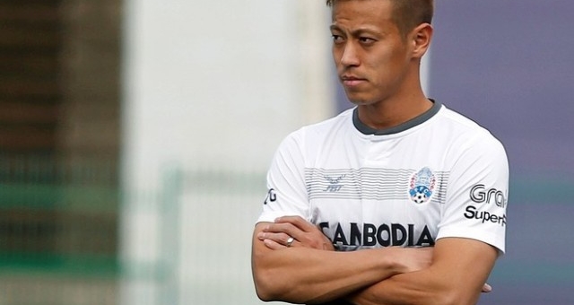 HLV Campuchia được nâng tầm vĩ đại khi đi vào lịch sử bóng đá thế giới