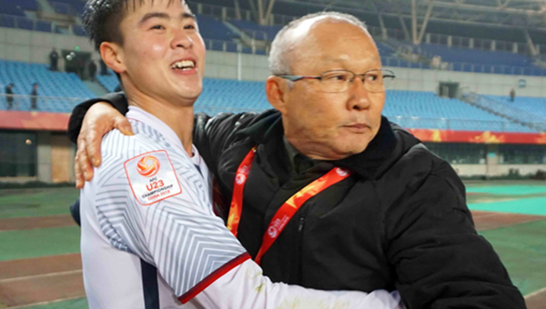 Duy Mạnh báo tin vui cho HLV Park Hang Seo