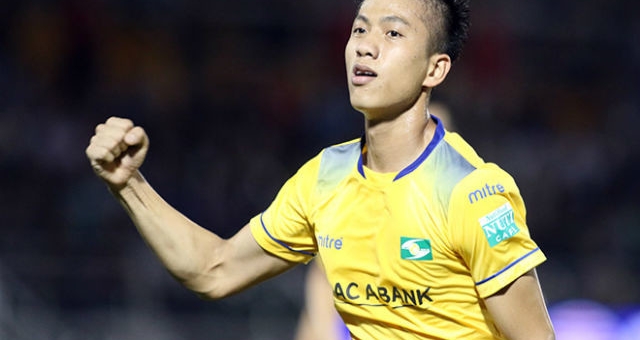 Văn Đức toả sáng, SLNA hoà nghẹt thở Hà Tĩnh trên sân nhà