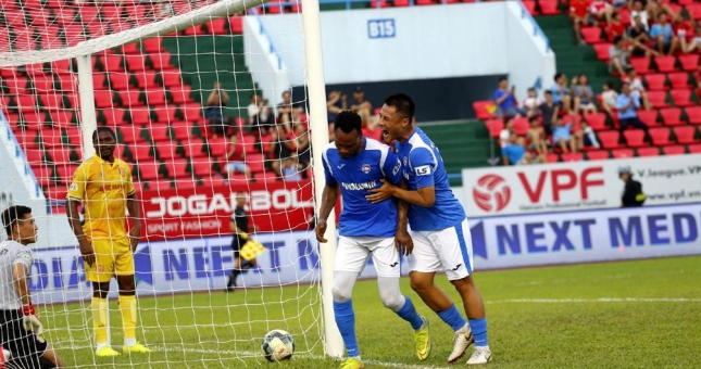 Quảng Ninh đánh bại Đà Nẵng ngay tại Hoà Xuân