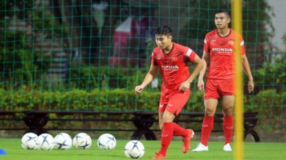 VIDEO: HLV Park sở hữu 'mũi khoan phá' hiếm có của BĐVN