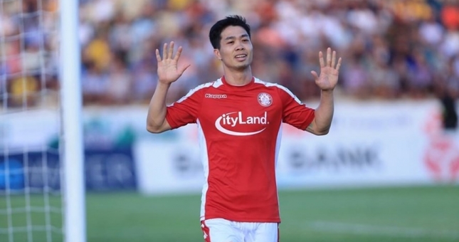 Vì sao Công Phượng không được đá trận HAGL vs TPHCM?