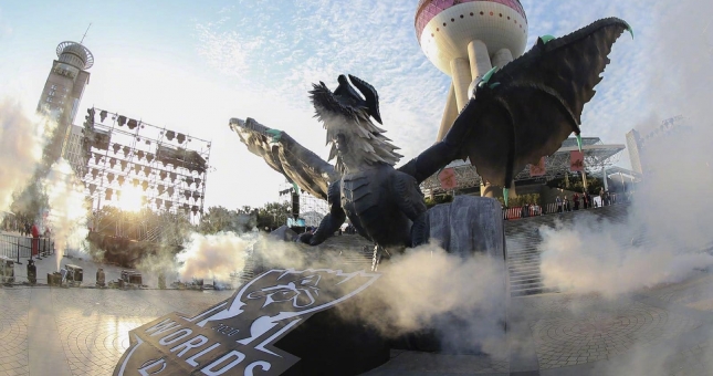 CKTG 2020: Rồng Ngàn Tuổi đã xuất hiện tại Thượng Hải 