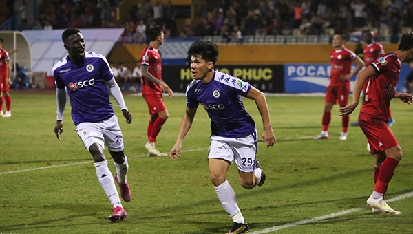 Van Quyet shines, Hanoi FC crowns National Cup Champions