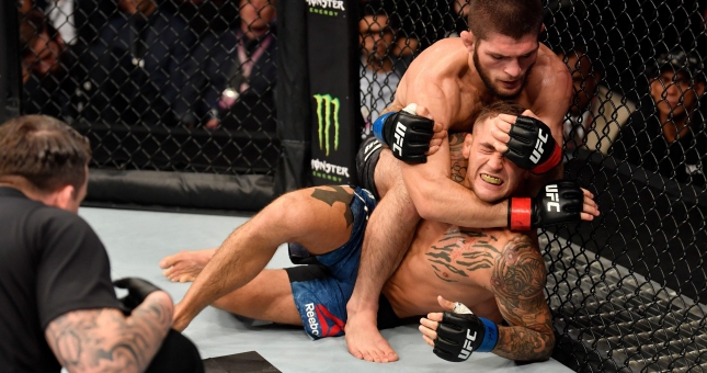 VIDEO: Những kịch bản 'khóa chết' đối thủ trên sàn đấu MMA