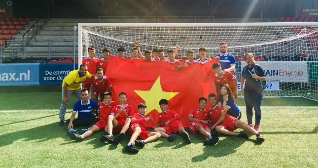 Vượt U15 Tottenham Hotspur, U15 PVF của Việt Nam được khen ngợi