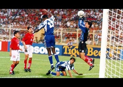 VIDEO: Việt Nam vs Thái Lan - bán kết AFF Cup 1996