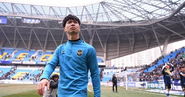 VIDEO: Công Phượng nói lời chia tay Incheon đầy cảm xúc