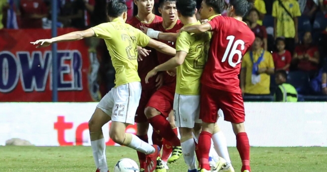 Báo Thái Lan: 'May mắn vì chúng ta vẫn còn là số 2 Đông Nam Á'